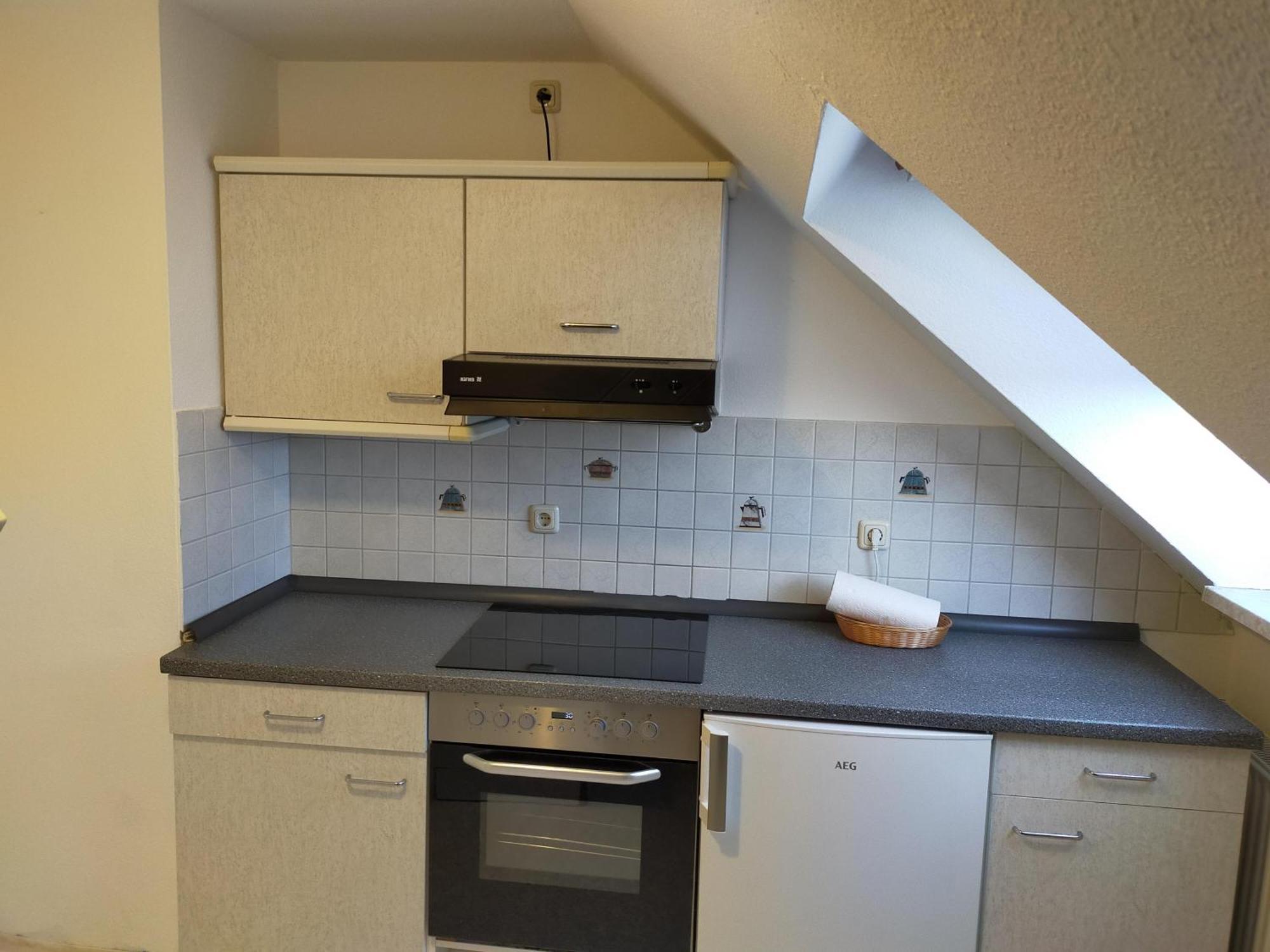 Flex Aparts - Grosse, Moeblierte Wohnung In Zwickau Mit 2 Zimmern Luaran gambar